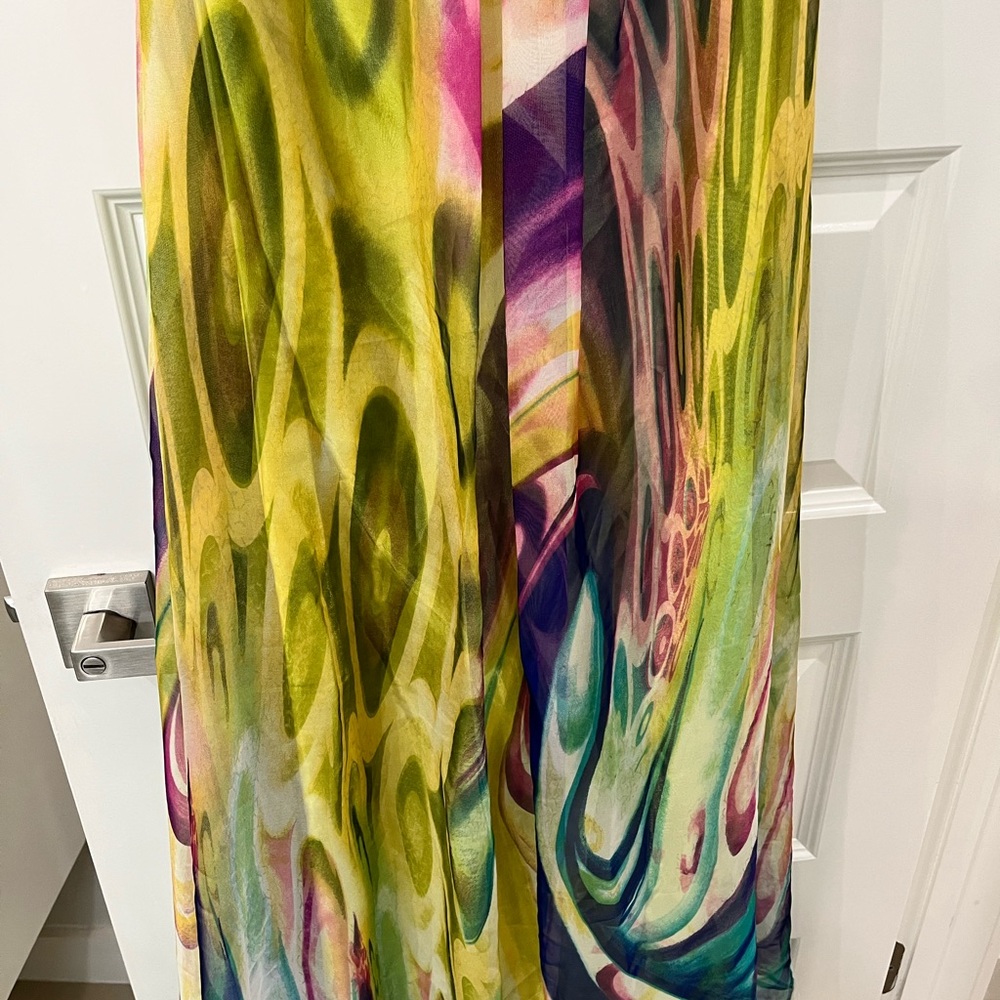 Beautiful MultiColor Dress - Picture 5 of 6